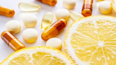 व्हिटॅमिन सी कॅप्सूल खात आहात? मग सावधान...वाचा याचे दुष्परिणाम