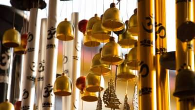 Feng Shui Tips: विंड चाइम अर्थात घंटा सुद्धा अनलकी ठरू शकतात; रोचक आणि आश्चर्यकारक माहिती जाणून घ्या