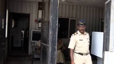 Mumbai | राज्य मंत्रिमंडळाची बैठक सुरु होण्याच्या अगोदर मंत्रालयात बत्ती गुल!