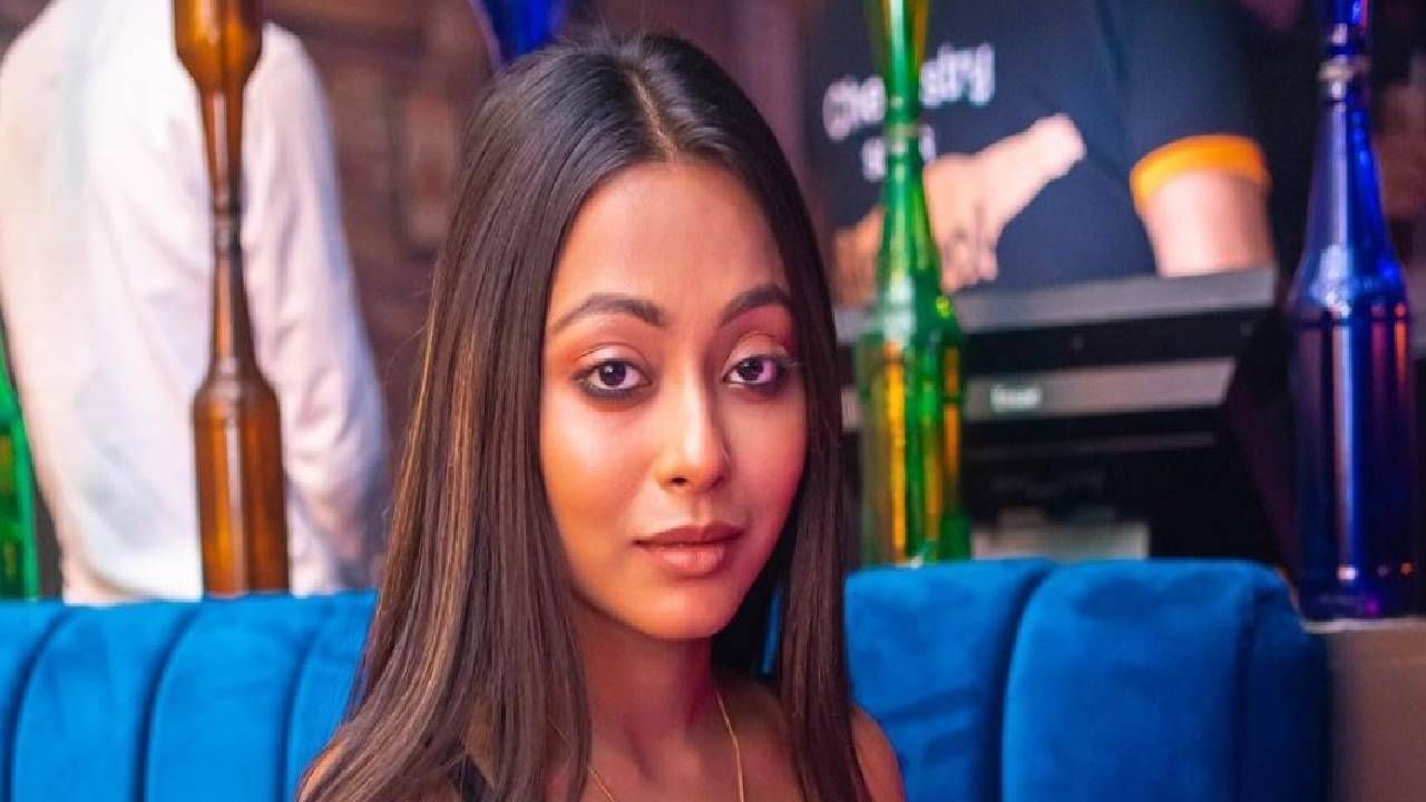 Bidisha de Majumdar | 21 वर्षीय बंगाली अभिनेत्रीची आत्महत्या, राहत्या घरी घेतला गळफास!