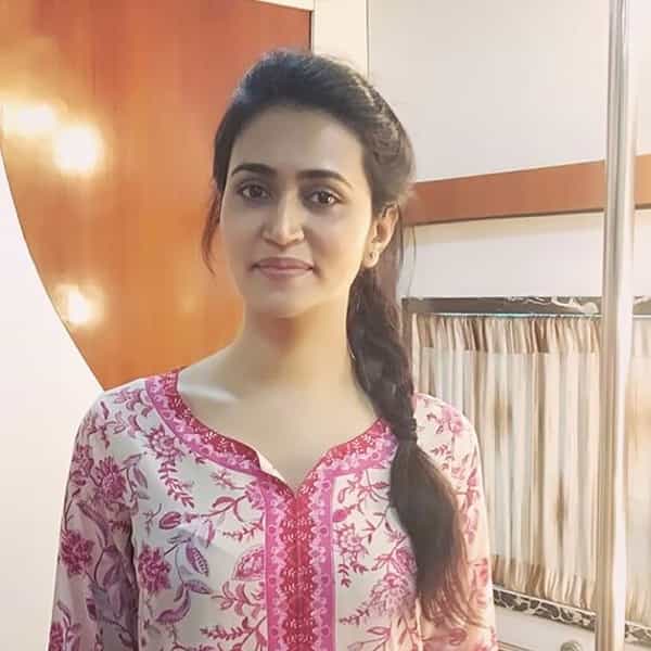 'पंचायत' या अॅमेझॉन प्राइम व्हिडीओवरील सर्वांत लोकप्रिय वेब सीरिजचा दुसरा सिझन नुकताच प्रेक्षकांच्या भेटीला आला आहे. पहिल्या सिझनप्रमाणेच या दुसऱ्या सिझनलाही प्रेक्षकांकडून भरभरून प्रतिसाद मिळतोय. पहिल्या सिझनच्या शेवटच्या एपिसोडपर्यंत रिंकीच्या भूमिकेने प्रेक्षकांची उत्कंठा वाढवली होती.