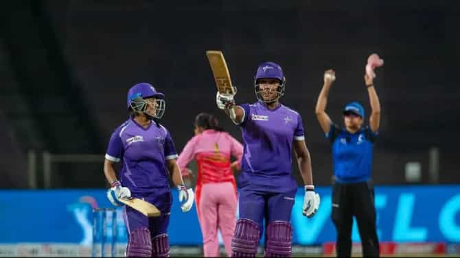 Velocity vs Trailblazers : पराभवानंतरही व्हेलोसिटी अंतिम फेरीत, किरण नवगिरेचं अर्धशतक, किरणच्या कामगिरीची जोरदार चर्चा