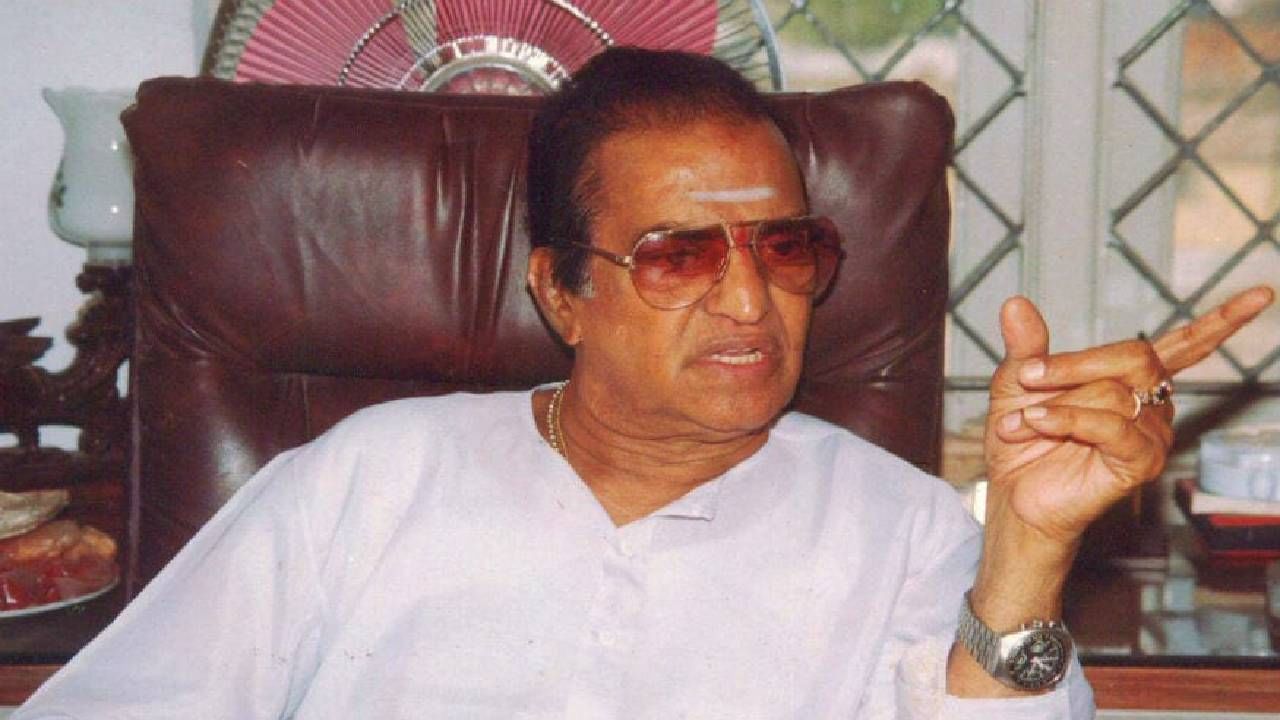 NT Rama Rao : दिग्गज चित्रपट अभिनेता ते 3 वेळा आंध्र प्रदेशचे मुख्यमंत्री, एनटीआर यांच्या कारकिर्दीचा आढावा एका क्लिकवर