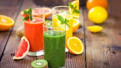 Health | उन्हाळ्यात हायड्रेटेड राहण्यासाठी या फळांच्या रसाचे सेवन करा आणि दिवसभर ऊर्जावान राहा! 