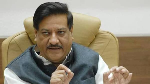 Congress Crisis : काँग्रेसला पूर्णवेळ अध्यक्ष पाहिजे, शिर्डीतील शिबिरात मागणी, तर पृथ्वीराज चव्हाण म्हणतात...