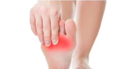 तुमच्याही तळव्यांना टोचताय का सुया? तळपायांच्या वेदनांची तक्रार असल्यास; जाणून घ्या, हे घरगुती उपाय!