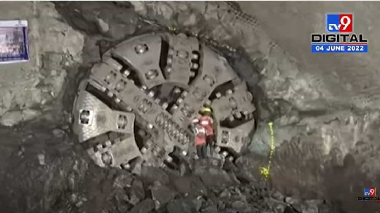 Pune Metro : पुणे मेट्रोच्या  भुयारी मार्गाचे काम प्रगती पथावर ;बुधवार पेठ भुयारी मार्गातील पहिला टप्पा पूर्ण