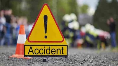 Pune Accident : पुणे सातारा महामार्गावर विचित्र अपघात, आठ गाड्या एकमेकांवर धडकल्या