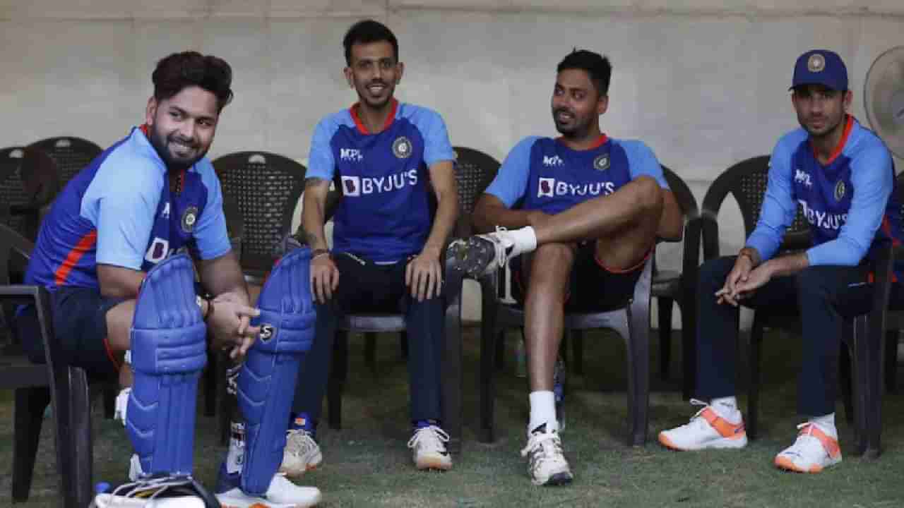 IND vs SA: दुसऱ्या पराभवानंतर Rishabh Pant चा दोन प्रमुख गोलंदाजांना स्पष्ट संदेश, पुढच्या सामन्यात प्रदर्शन सुधारा, अन्यथा....