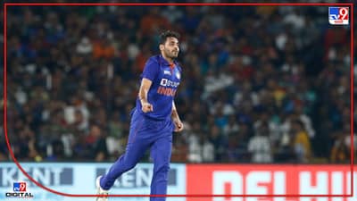 Ind Vs Sa 2nd T20 : भुनवनेश्वर कुमारने आफ्रिकेच्या टीमचं कंबरडं मोडलं, 3 ओव्हरमध्ये 3 विकेट