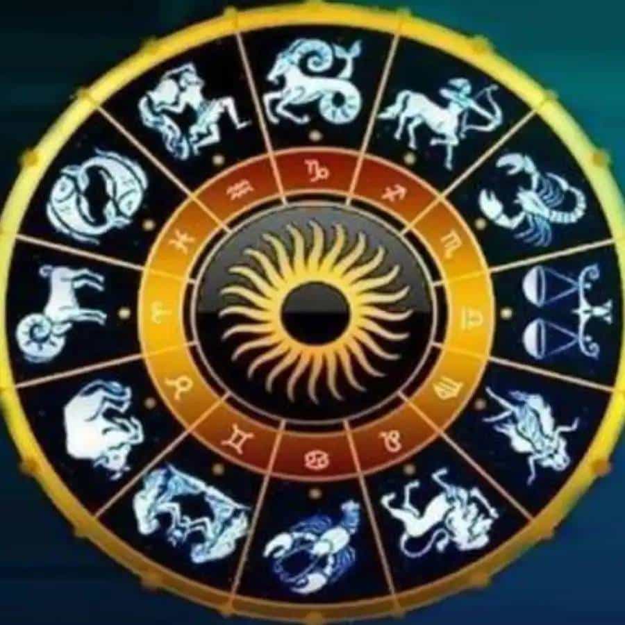 सूर्याला ग्रहांचा राजा म्हटले जाते. सूर्य देव महिनाभर एका राशीत राहतो, त्यानंतर राशी बदलते. आज 15 जून रोजी सूर्याने पुन्हा एकदा राशी बदलली आहे. सूर्य वृषभ राशीतून मिथुन राशीत गेला असून 16 जुलैपर्यंत या राशीत राहील. जेव्हा जेव्हा एखादा ग्रह राशी बदलतो तेव्हा त्याचा परिणाम इतर लोकांच्या जीवनावरही दिसून येतो.
