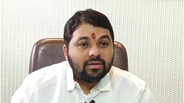 Ravikant Tupkar : एकनाथ शिंदे मुख्यमंत्री झाल्यापासून 125 शेतकऱ्यांच्या आत्महत्या, रविकांत तुपकर यांचा आरोप