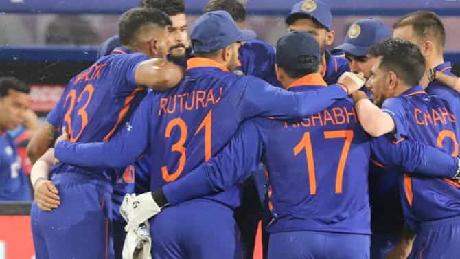 IND vs IRE: सीरीज आयर्लंड विरुद्ध पण टीम इंडियातील खेळाडूंमध्ये आपसातच सामना, कारण...