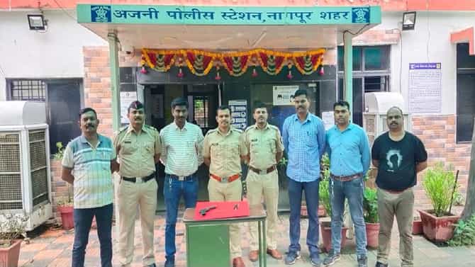 Nagpur Crime : चोरी, दरोड्यातील आरोपीला नागपूर पोलिसांकडून बेड्या; लोखंडी पिस्तुल आणि काडतुसं जप्त