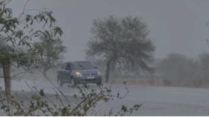 Video : Vidarbha Rain | विदर्भात वादळी वाऱ्यासह पाऊस, अकोल्यात विजेचा लपंडाव; वर्ध्यात मुसळधार, काय सांगतो हवामानाचा अंदाज