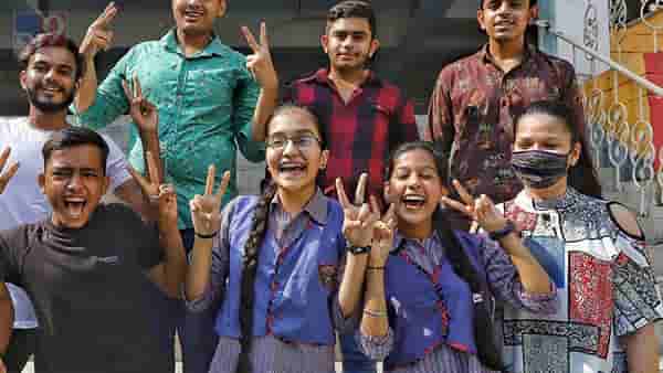 SSC Topper 2022 Maharashtra Board: कमाल! या 122 विद्यार्थ्यांना100 टक्के गुण! 90 पेक्षा जास्त % मार्क मिळवण्याऱ्यांचीही संख्या मोठीय