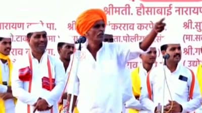 Indurikar Maharaj : अय... मोबाइल बंद कर पहिले, जरा भानावर राहात जा; शिरूरमध्ये कीर्तन सुरू असतानाच इंदोरीकर महाराजांनी दिला दम