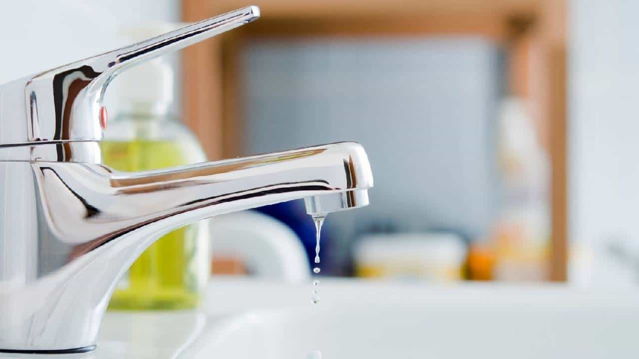 Vastu tips: घरातला नळ लिकेज आहे? उध्दभवू शकतो वास्तुदोष!