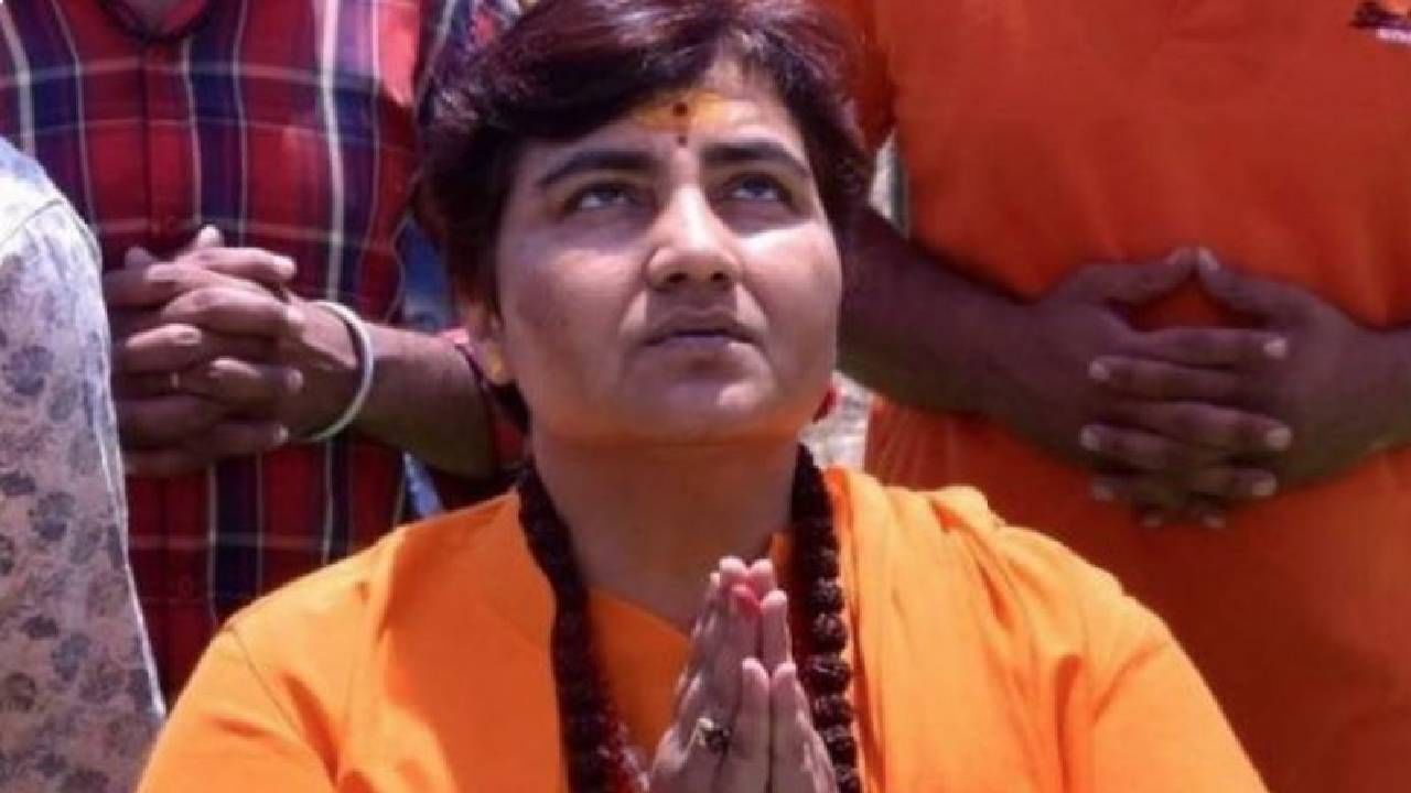 Threat to Sadhvi: 'नशेत बोलतो आहेस का?', कासकर गँगच्या पंटरला साध्वी प्रज्ञासिंग यांनी झापले, फोनवरच घेतली शाळा, पाहा VIDEO