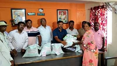 Kharif Seed : पेरणीआधी धरणीमातेची ओटी! कोल्हापूर प्रशासनाची अनोखी वात्सल्य योजना, बियाणांचा प्रश्नही निकाली