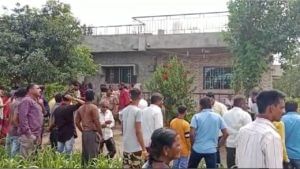 Sangli Suicide: 9 जणांच्या आत्महत्येचं गूढ वाढलं, एक भाऊ शिक्षक, दुसरा डॉक्टर, सख्ख्या भावांनी कुटुंबासह आपआपल्या घरात संपवलं जीवन