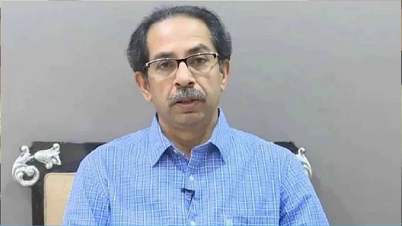 Uddhav Thackeray : मुख्यमंत्री ठाकरे RT-PCR टेस्टमध्ये निगेटीव्ह, अँटिजनमध्ये पॉझिटीव्ह, टेस्टींगमध्ये झोल की राजकारणात?