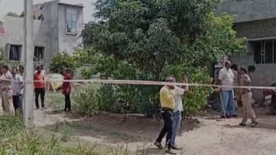 सांगलीतील कौटुंबीक आत्महत्येप्रकरणी 8 जणांना अटक; खाजगी सावकारीली कंटाळूनच आत्महत्या; पोलिसांना घटनास्थळी मिळाली चिठ्ठी