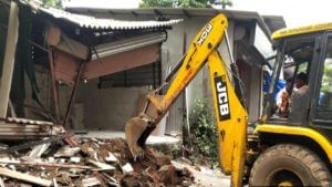Thane Demolition : ठाणे शहरातील अनधिकृत बांधकामांवर महापालिकेची धडक कारवाई