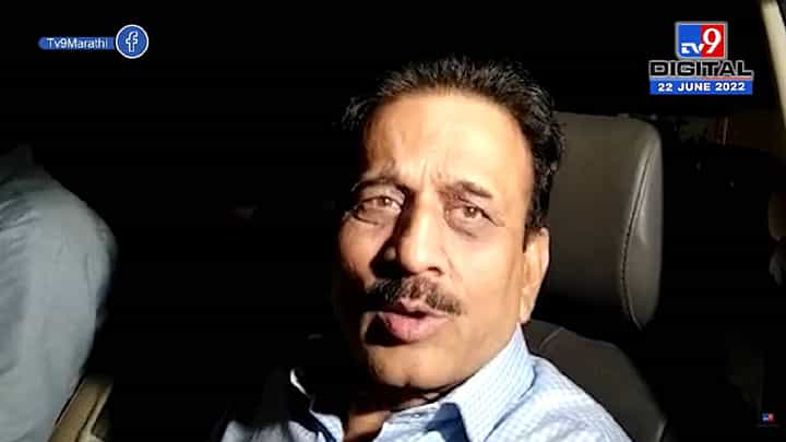 Video : राऊतांना ईडी ऑफिसला जायला त्रास होतोय, म्हणून अधिकारी दारी आले-गिरीश महाजन Video : राऊतांना ईडी ऑफिसला जायला त्रास होतोय, म्हणून अधिकारी दारी आले-गिरीश महाजन