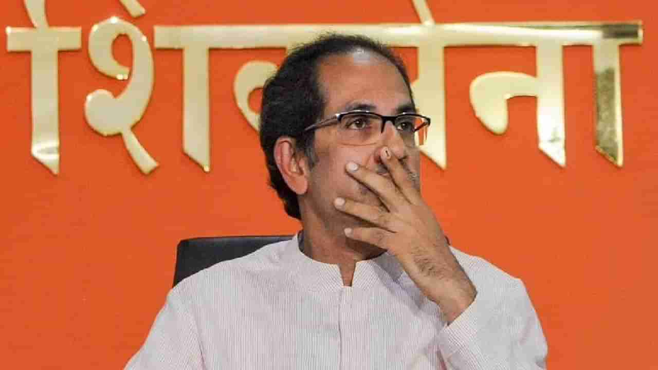 Uddhav Thackeray : राज्यात कोरोनावरुन गोंधळ, पटोले म्हणतात मुख्यमंत्र्यांना कोरोना, वडेट्टीवार म्हणतात लागण नाही, कोरोनावरुन मतभेद