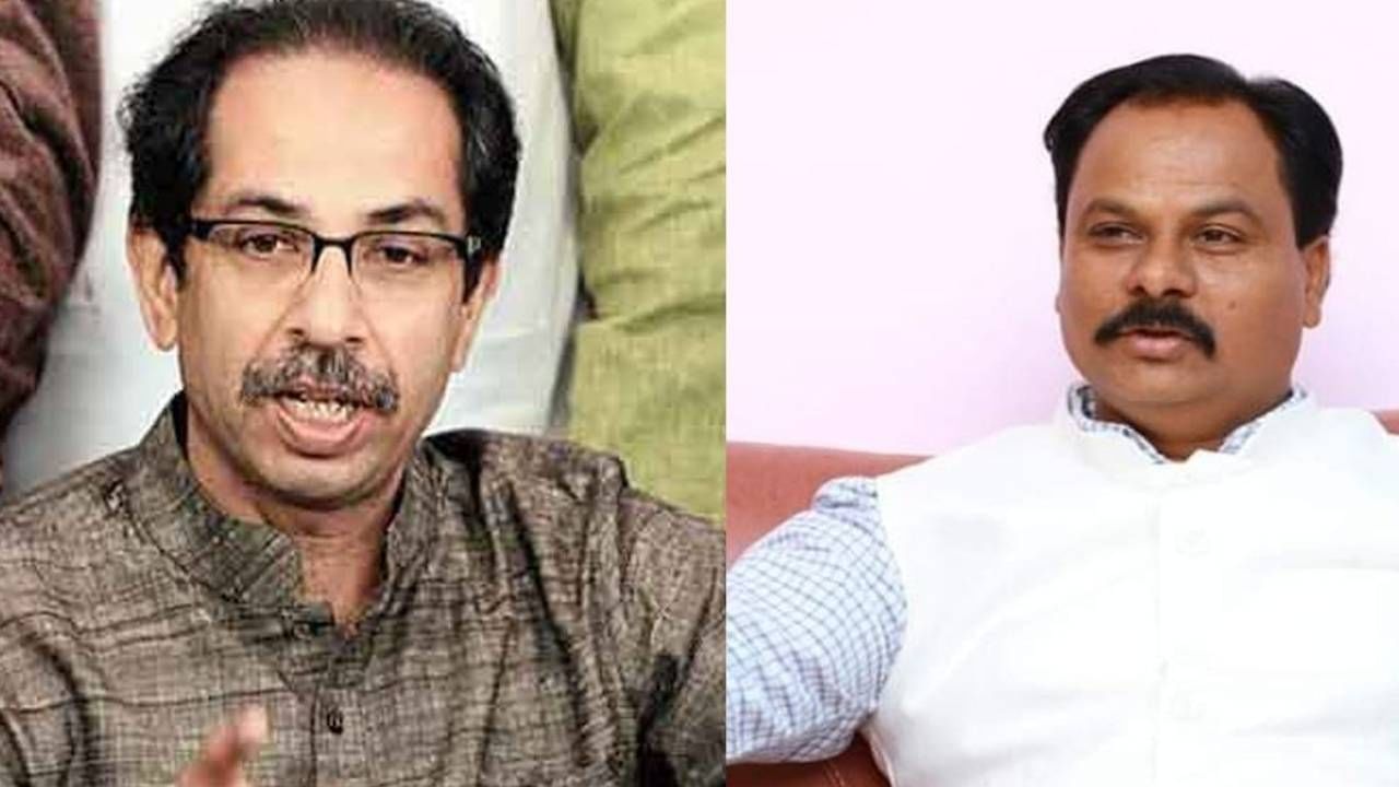 मुक्ताईनगरचे अपक्ष आ.चंद्रकांत पाटील नेमके कोणाच्या गोटात? शिंदे आणि मुख्यमंत्र्याचा पाटील यांना भेटण्याचा निरोप; पाटलांची तातडीने मुंबईकडे कूच मुक्ताईनगरचे अपक्ष आ.चंद्रकांत पाटील नेमके कोणाच्या गोटात? शिंदे आणि मुख्यमंत्र्याचा पाटील यांना भेटण्याचा निरोप; पाटलांची तातडीने मुंबईकडे कूच