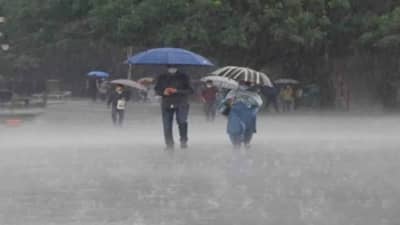 Rain | पावसाळी आपात्कालीन परिस्थितीत घ्या काळजी, वीज पडण्याचा धोका असल्यास नेमकं काय कराल?