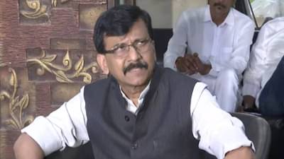 Sanjay Raut : गुलामी पत्करण्यापेक्षा स्वाभिमानाने निर्णय घेऊ, संजय राऊतांचं पुन्हा बंडखोरांसाठी ट्विट, काँग्रेस-राष्ट्रवादीला विश्वासात घेतलं?
