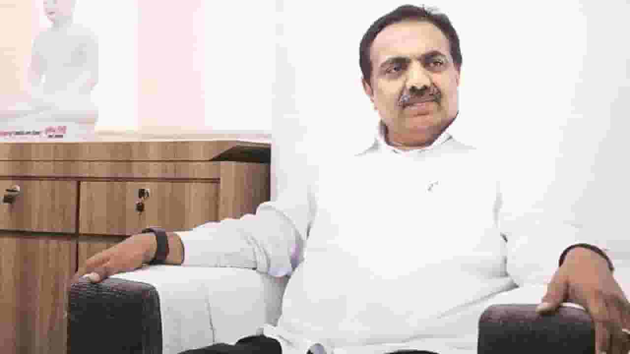 Video : सरकार वाचवण्यासाठी आम्ही प्रयत्नशील- जयंत पाटील Video : सरकार वाचवण्यासाठी आम्ही प्रयत्नशील- जयंत पाटील