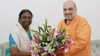 President Election 2022  : द्रौपदी मुर्मू यांचा उमेदवारी अर्ज दाखल, सामान्य आदिवासी महिला, झारखंडच्या राज्यपाल ते देशाच्या भावी राष्ट्रपती, वाचा सविस्तर...