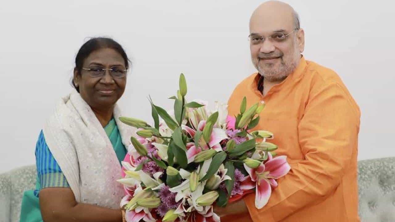 President Election 2022 : द्रौपदी मुर्मू यांचा उमेदवारी अर्ज दाखल, सामान्य आदिवासी महिला, झारखंडच्या राज्यपाल ते देशाच्या भावी राष्ट्रपती, वाचा सविस्तर...