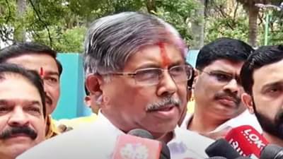 Chandrakant Patil : जगातल्या सर्वात मोठ्या राजकीय पक्षाचा अध्यक्ष असूनही यातलं काहीही माहीत नाही, राजकीय नाट्यावर चंद्रकांत पाटलांचं मत