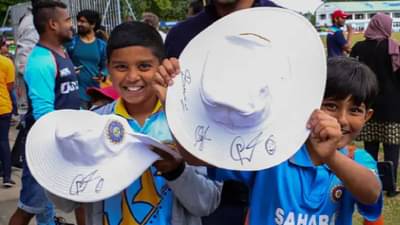 Team India Fans : टीम इंडियाच्या चाहत्यांची कमाल, तीन दिवसात छोटं YouTube चॅनल फेमस, हा रिपोर्ट पाहून शॉक व्हाल!