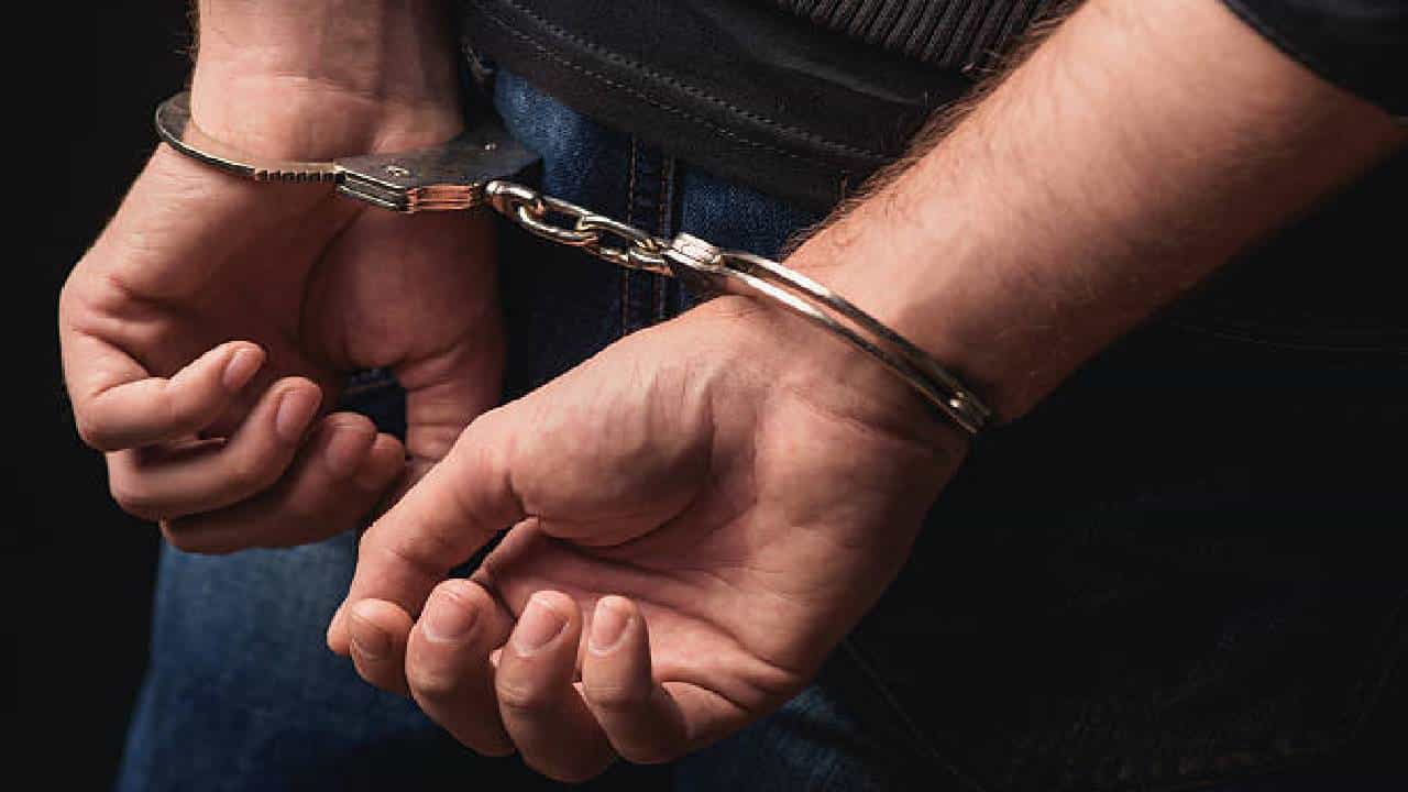 Married | 32 वर्षाच्या तरूणाचे 12 मुलींशी लग्न, चौकशीतील खुलासा ऐकून पोलिसही चक्रावले!