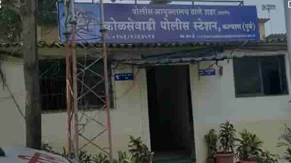 Video : टोमॅटो विक्रीवरून दोघा विक्रेत्यांमध्ये फ्री स्टाईल हाणामारी, व्हिडिओ सोशल मीडियावर व्हायरल