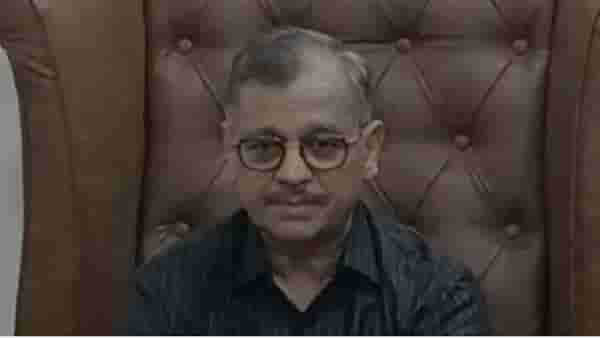 Maharashtra Politics : वसंतरावांच्या घरी नांदायचं, गळ्यात मंगळसूत्र पंडितरावांच्या नावाचं, उज्ज्वल निकम यांचं राजकीय परिस्थितीवर मोठं भाष्य