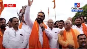 Shiv Sena : '..तर बंडखोर आमदारांना बायको सोडून गेल्याशिवाय राहणार नाही', शिवसेना आमदार संजय बांगर यांची बंडखोर आमदारांवर टीका 