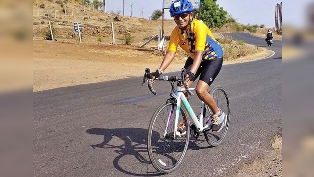 Pune cyclist : अनोख्या रेकॉर्डमुळे पुण्याच्या सायकलिस्ट प्रीती म्हस्केंचं नाव गिनीज बुकात..! लेह-मनाली खडतर प्रवास यशस्वीरित्या पूर्ण