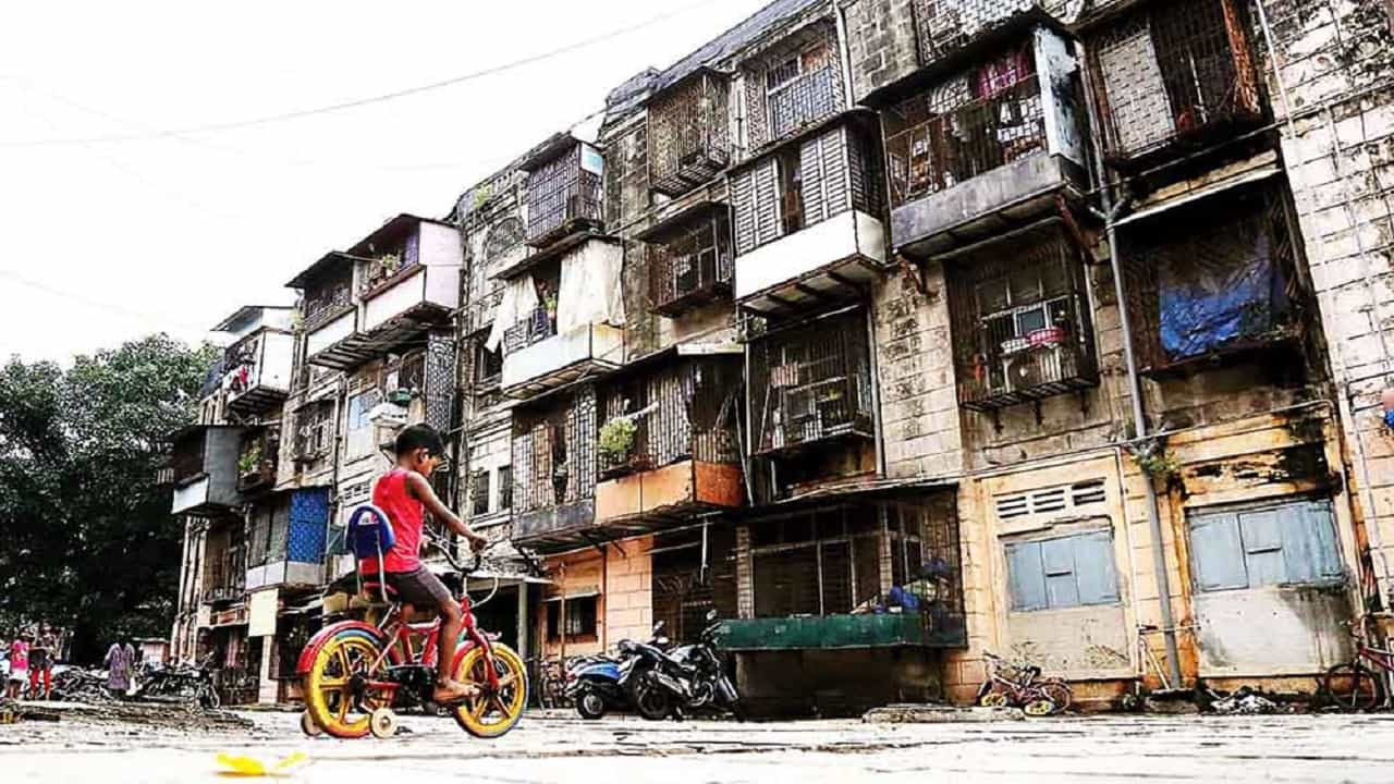 Aaditya Thackeray : बीडीडी चाळीतील पोलिसांना 25 लाखांत घर, महाविकास आघाडीचा मोठा निर्णय