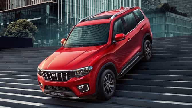 Car : महिंद्राच्या या कारवर मिळतेय तब्बल 2.2 लाखांची सूट... स्कॉर्पियो, बोलेरा अन् एक्सयुव्ही 300 वरही ऑफर
