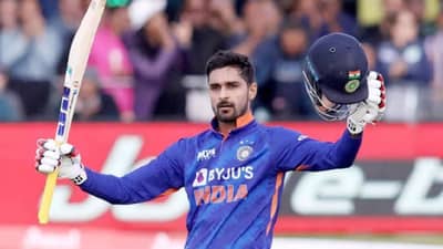 IND vs IRE 2nd T20 Match Report : हुड्डाचं शतक, उमरानच्या ओवरवर टीम इंडिया विजयी, सॅमसननं तोडला रेकॉर्ड