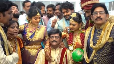 Viral Video: दिवंगत वडिलांचा पुतळा बघून माहेश्वरी भावुक! तामिळनाडूचा व्हायरल व्हिडीओ भारावून टाकणारा