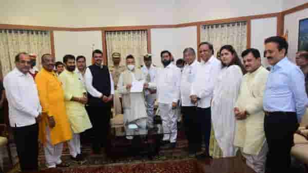 Pankaja Munde : पंकजा मुंडेंची नाराजी दूर? सागर बंगल्यावरील बैठकांना उपस्थिती; मंत्रिमंडळात स्थान मिळणार?