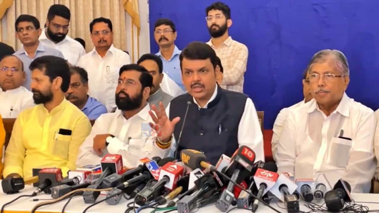 Devendra Fadnavis : सरकार एकनाथ शिंदेंचं, रिमोट कंट्रोल आता देवेंद्र फडणवीसांकडे; उद्धव ठाकरे चितपट?