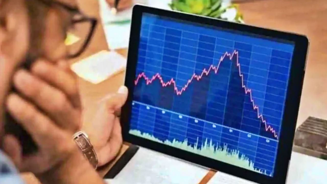 Market capitalization : मार्केट कॅपमध्ये 1.91 लाख कोटींची वाढ, बजाज नफ्यात; एलआयसीचा तोटा Market capitalization : मार्केट कॅपमध्ये 1.91 लाख कोटींची वाढ, बजाज नफ्यात; एलआयसीचा तोटा